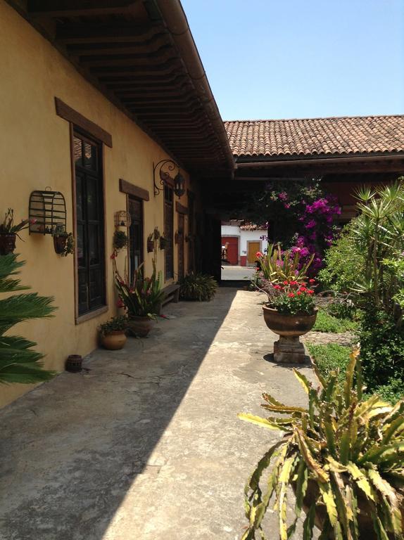 Hotel Meson de San Antonio à Pátzcuaro Extérieur photo
