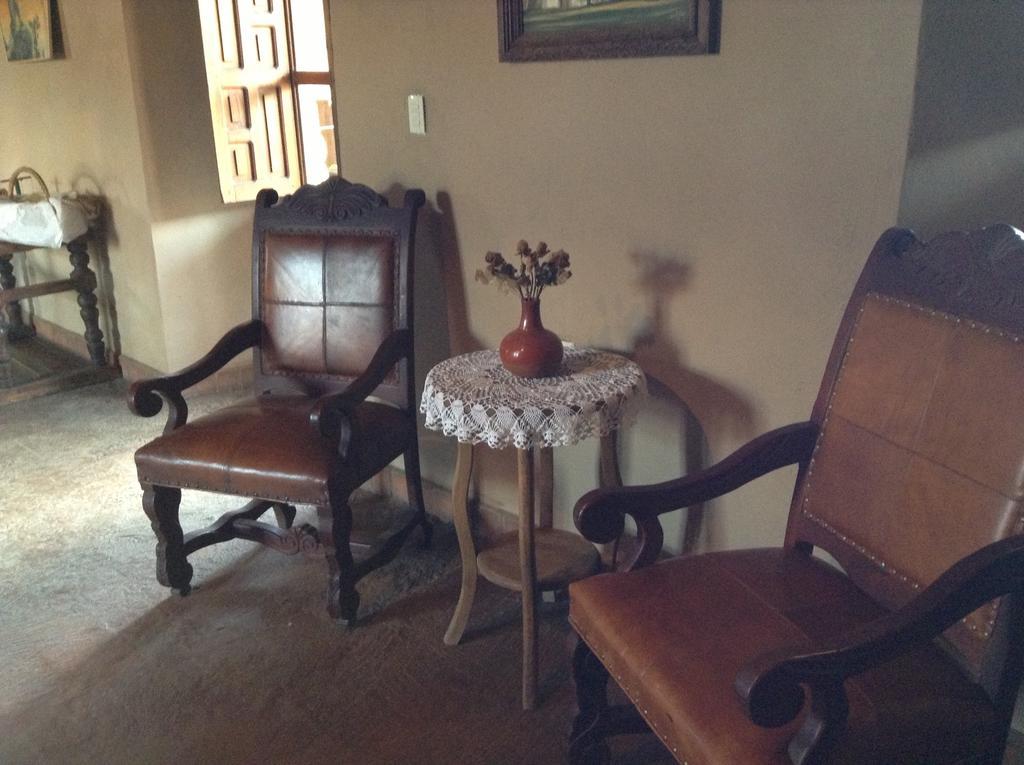 Hotel Meson de San Antonio à Pátzcuaro Extérieur photo